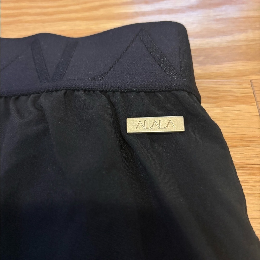 Alala Women’s Pull on Court Skort w/ Interior Pockets Black NWT Size S Athletic - Picture 6 of 8